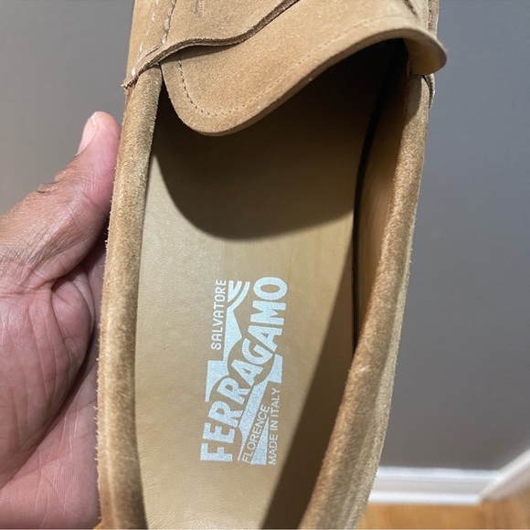 Salvatore Ferragamo FERRO2 Penny Loafers Suede Beige Sz 9 - Picture 14 of 14